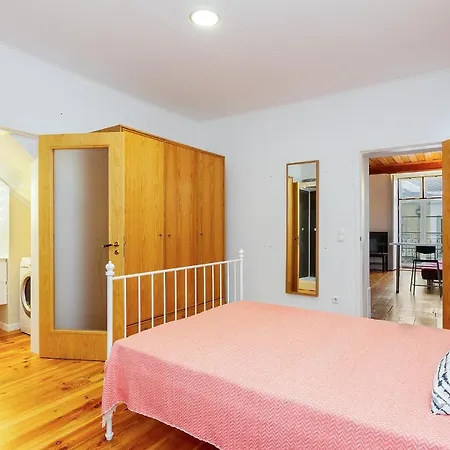 Alfama First Floor דירה ליסבון