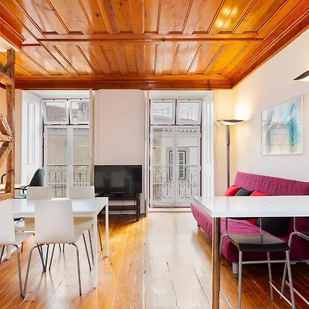 Alfama First Floor ליסבון